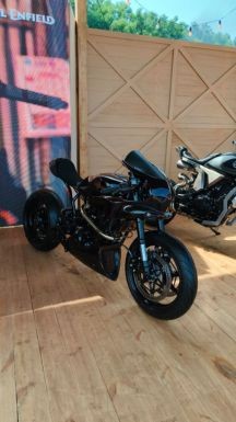 Royal Enfield Guerrilla 450 Custom Bikes Showcased At Motoverse 2025