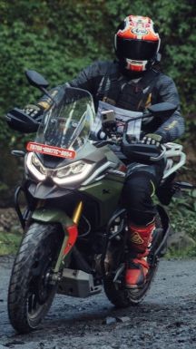 TVS Apache RTX 300 Review In 15 Images