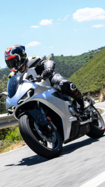 Norton Manx R Review: In 11 Images