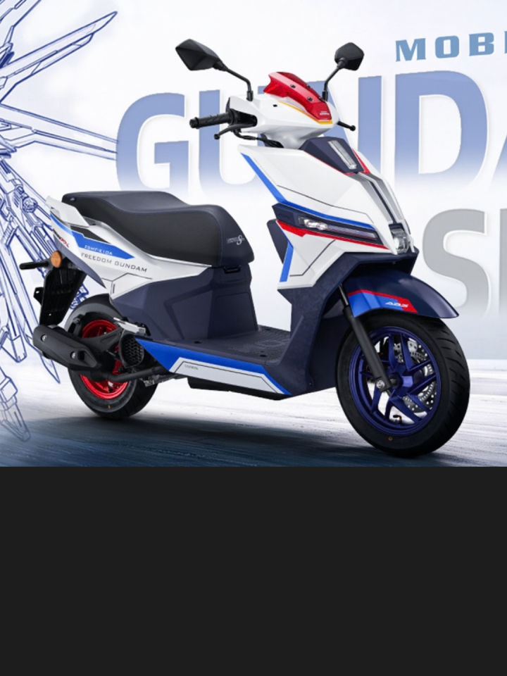 Honda has launched the limited-edition NS125FX Freedom Gundam edition in China.