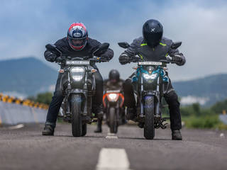 Suzuki Gixxer 250 vs Yamaha FZ25 vs ?? & Performance, Mileage, Features