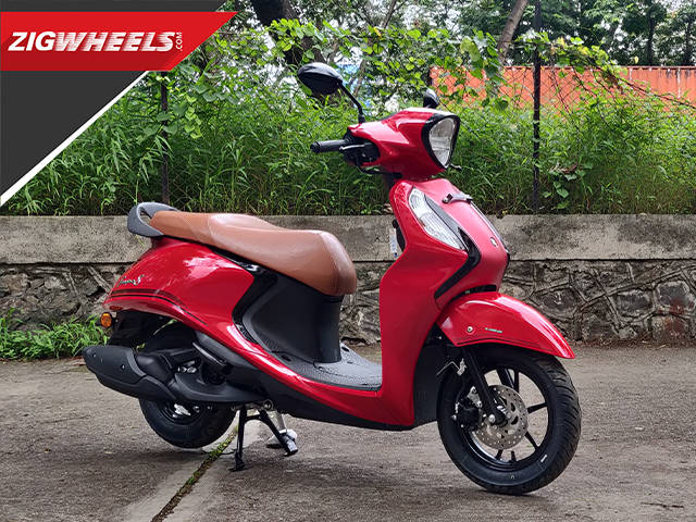 Yamaha best sale fascino red